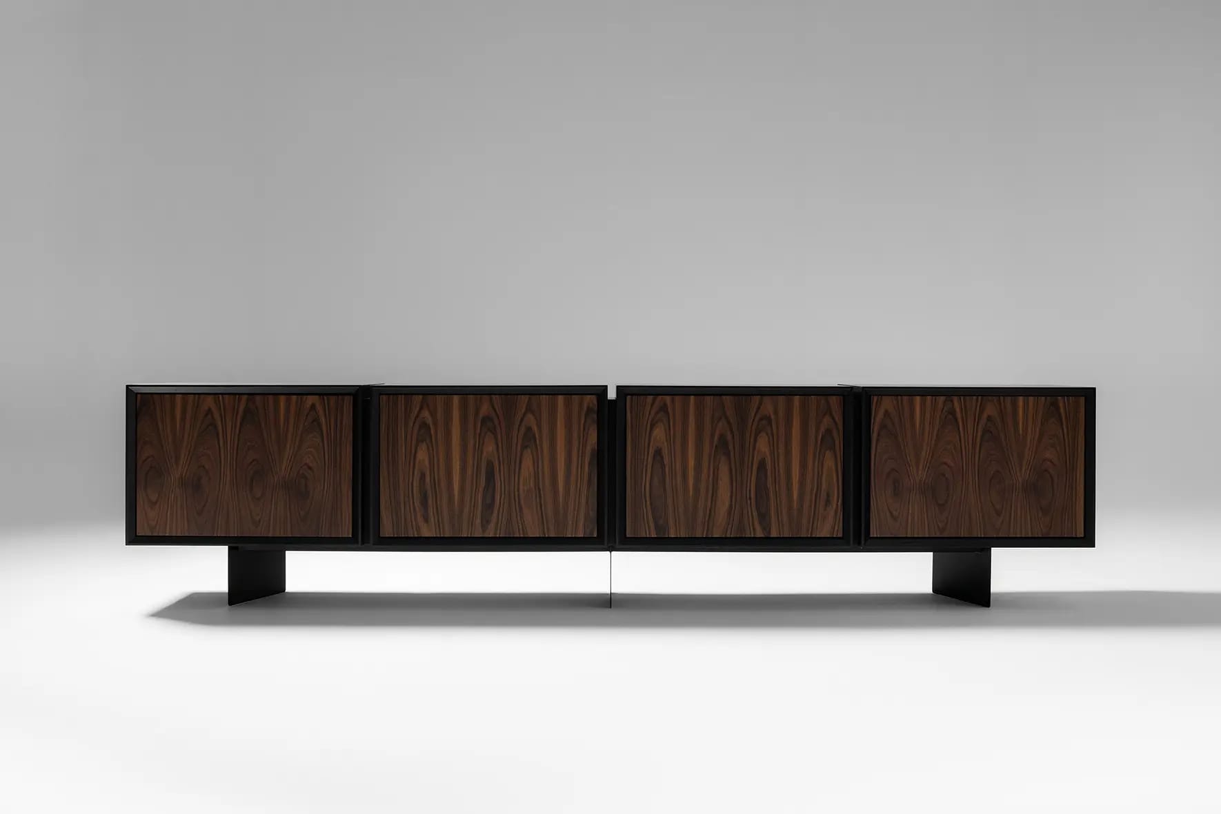 Credenza Relevo